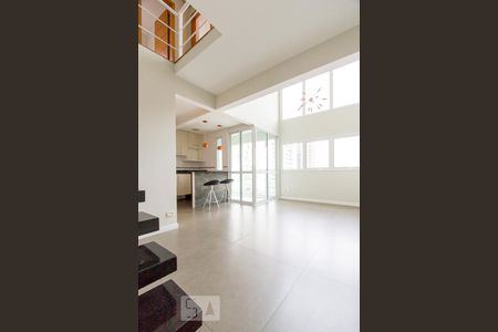 Sala de apartamento para alugar com 2 quartos, 60m² em Indianópolis, São Paulo