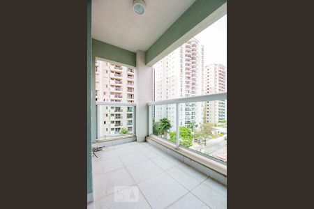 Apartamento para alugar com 60m², 2 quartos e 2 vagasVaranda