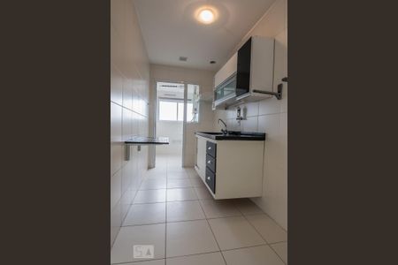 Cozinha de apartamento para alugar com 1 quarto, 49m² em Campo Belo, São Paulo