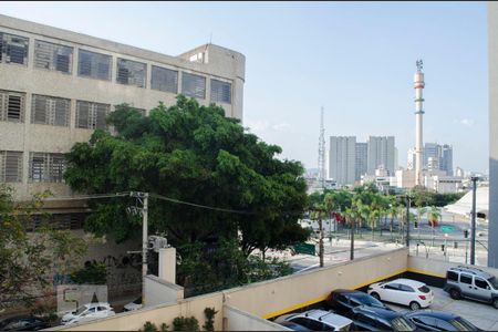 Apartamento à venda com 68m², 2 quartos e 1 vaga Apartamento à venda com 68m², 2 quartos e 1 vagaVista da varanda