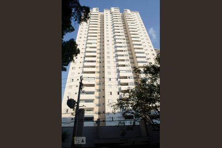 Apartamento à venda com 68m², 2 quartos e 1 vaga Apartamento à venda com 68m², 2 quartos e 1 vagaFachada