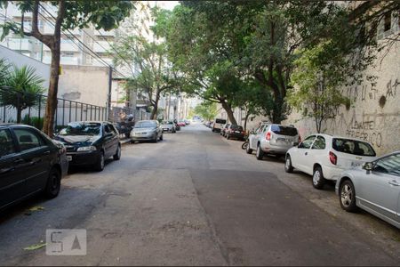 Apartamento à venda com 68m², 2 quartos e 1 vaga Apartamento à venda com 68m², 2 quartos e 1 vagaRua