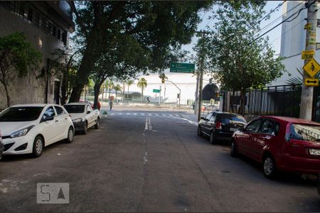 Apartamento à venda com 68m², 2 quartos e 1 vaga Apartamento à venda com 68m², 2 quartos e 1 vagaRua