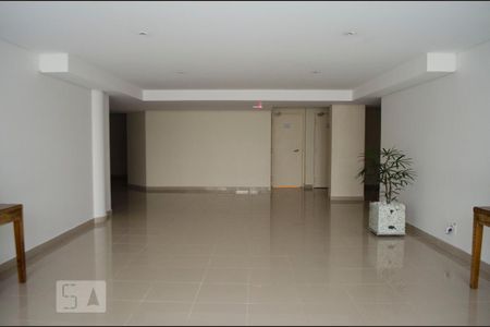 Apartamento à venda com 68m², 2 quartos e 1 vaga Apartamento à venda com 68m², 2 quartos e 1 vagaHall de entrada