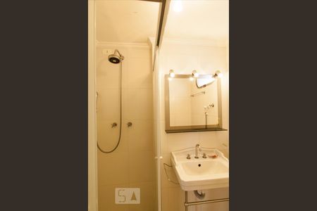 Apartamento para alugar com 55m², 1 quarto e 1 vaga Apartamento para alugar com 55m², 1 quarto e 1 vagaChuveiro a gás