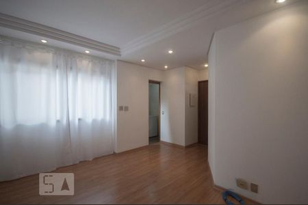 Apartamento para alugar com 42m², 2 quartos e 1 vagaSala