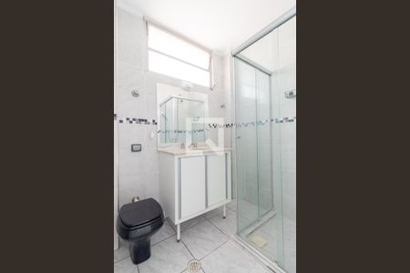 Apartamento para alugar com 80m², 2 quartos e sem vagaBanheiro 