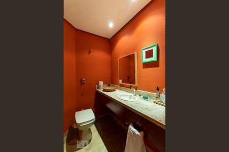 Apartamento à venda com 273m², 4 quartos e 3 vagas Apartamento à venda com 273m², 4 quartos e 3 vagasLavabo