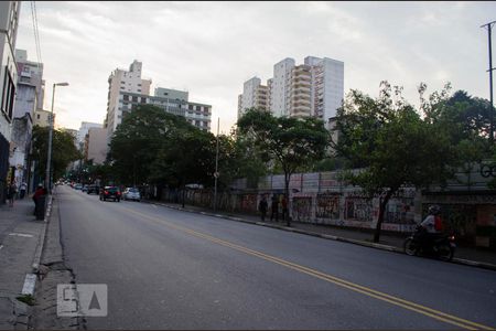 Apartamento à venda com 120m², 2 quartos e 1 vagaRua