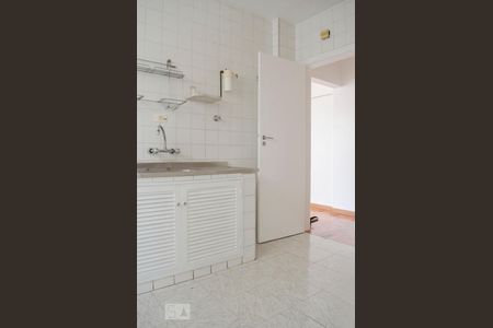 Cozinha de apartamento para alugar com 2 quartos, 80m² em Consolação, São Paulo