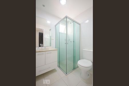 Apartamento para alugar com 85m², 3 quartos e 2 vagasBanheiro