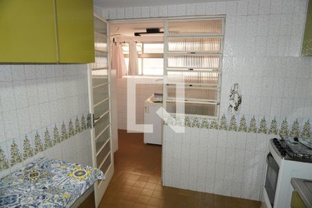 Apartamento para alugar com 82m², 2 quartos e 1 vagaCozinha