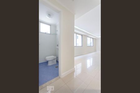 Lavabo de apartamento para alugar com 3 quartos, 109m² em Pinheiros, São Paulo