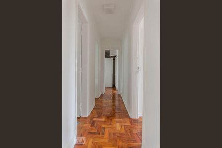 Corredor de apartamento para alugar com 3 quartos, 129m² em Pinheiros, São Paulo