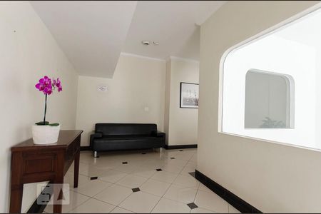 Apartamento à venda com 90m², 2 quartos e 1 vagaHall de entrada