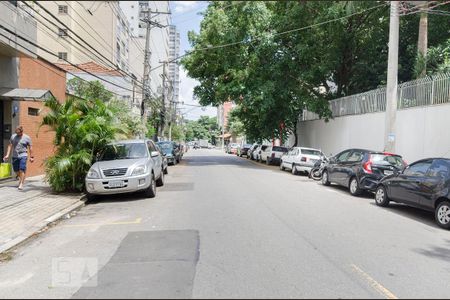 Apartamento à venda com 90m², 2 quartos e 1 vagaRua
