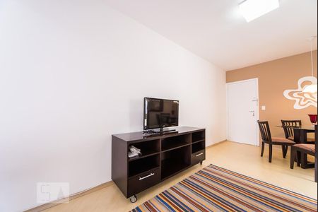 Sala de apartamento para alugar com 1 quarto, 50m² em Itaim Bibi, São Paulo