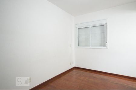 Suíte de apartamento para alugar com 2 quartos, 77m² em Santo Amaro, São Paulo