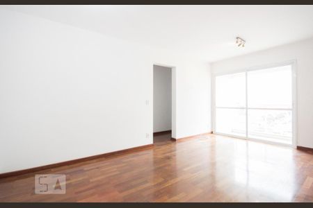 Sala de apartamento para alugar com 2 quartos, 77m² em Santo Amaro, São Paulo