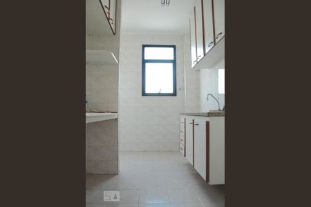 cozinha de apartamento à venda com 1 quarto, 52m² em Jardim Guanabara, Campinas
