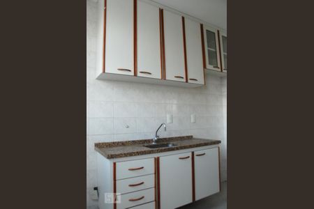 cozinha de apartamento à venda com 1 quarto, 52m² em Jardim Guanabara, Campinas
