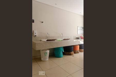 Apartamento para alugar com 67m², 2 quartos e 1 vaga Apartamento para alugar com 67m², 2 quartos e 1 vagaLavanderia