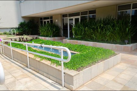 Apartamento para alugar com 67m², 2 quartos e 1 vaga