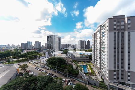 Vista de apartamento para alugar com 2 quartos, 67m² em Parque Industrial Tomas Edson, São Paulo