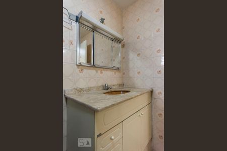 Banheiro de apartamento para alugar com 2 quartos, 92m² em Consolação, São Paulo