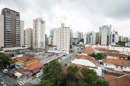 Vista de apartamento à venda com 2 quartos, 70m² em Vila Nova Conceição, São Paulo
