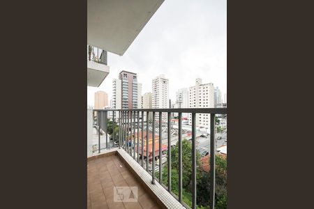 Sacada de apartamento à venda com 2 quartos, 70m² em Vila Nova Conceição, São Paulo