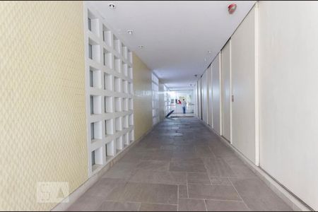 Hall de entrada de apartamento para alugar com 1 quarto, 32m² em Consolação, São Paulo