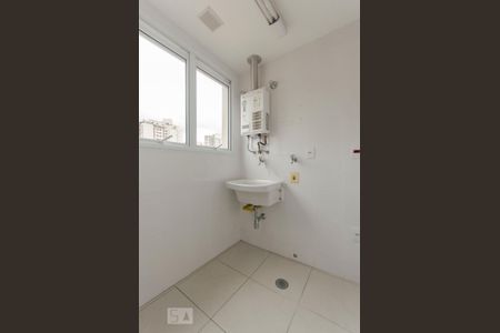 Apartamento para alugar com 72m², 2 quartos e 2 vagasArea de serviço