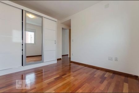 Apartamento para alugar com 72m², 2 quartos e 2 vagasSuite
