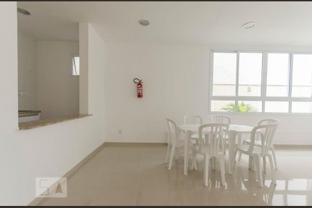 Apartamento para alugar com 72m², 2 quartos e 2 vagasSalão de festas