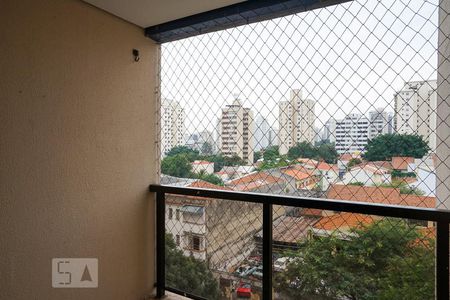 Apartamento à venda com 77m², 2 quartos e 2 vagasVaranda