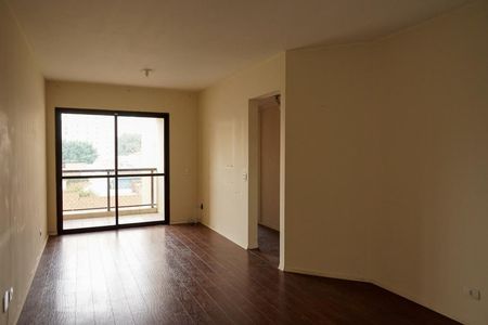 Apartamento à venda com 77m², 2 quartos e 2 vagasSala