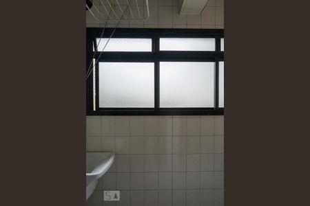 Apartamento à venda com 77m², 2 quartos e 2 vagasÁrea de Serviço