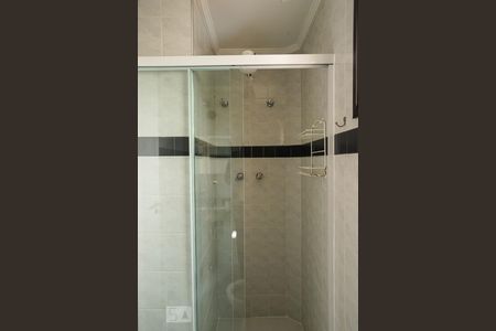 Apartamento à venda com 77m², 2 quartos e 2 vagasBanheiro da Suíte