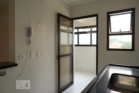 Apartamento à venda com 77m², 2 quartos e 2 vagasCozinha