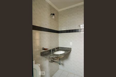 Apartamento à venda com 77m², 2 quartos e 2 vagasBanheiro 2
