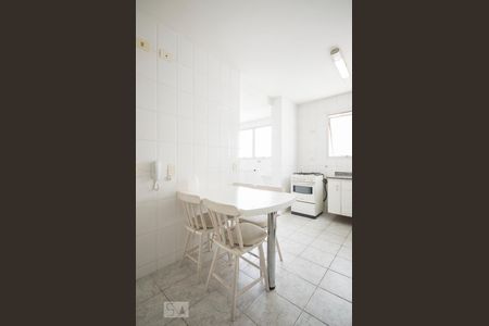 Apartamento à venda com 120m², 3 quartos e 1 vaga Apartamento à venda com 120m², 3 quartos e 1 vagaCozinha