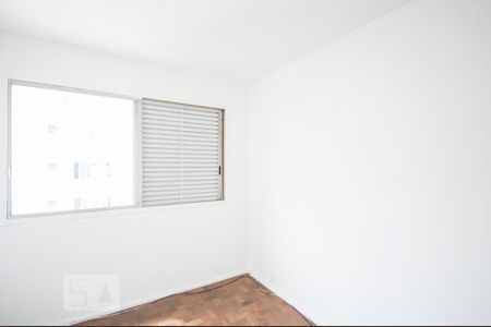 Apartamento para alugar com 98m², 3 quartos e 1 vagaQuarto 01