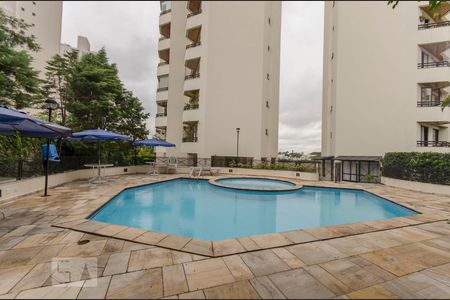 Apartamento à venda com 104m², 2 quartos e 2 vagasPiscina