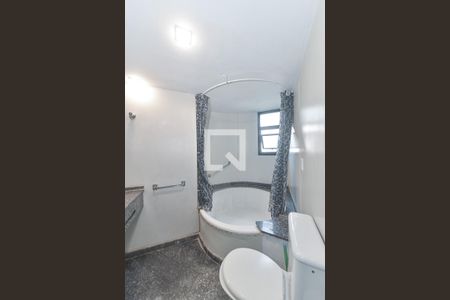 Apartamento para alugar com 49m², 1 quarto e 1 vaga Apartamento para alugar com 49m², 1 quarto e 1 vagaBanheiro