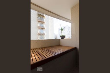 Sacada de apartamento à venda com 2 quartos, 60m² em Vila Pompéia, São Paulo