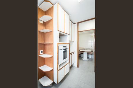 Apartamento para alugar com 180m², 3 quartos e 4 vagasCozinha