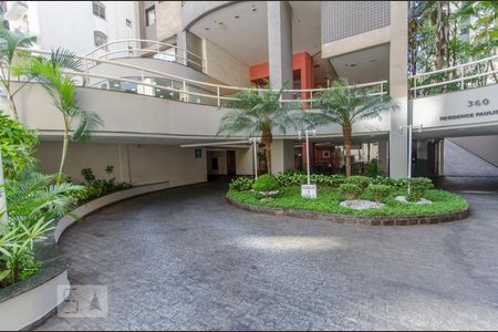 Apartamento para alugar com 42m², 1 quarto e 1 vaga Apartamento para alugar com 42m², 1 quarto e 1 vagaFachada