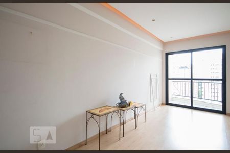 Apartamento para alugar com 57m², 2 quartos e 1 vaga Apartamento para alugar com 57m², 2 quartos e 1 vagaSala