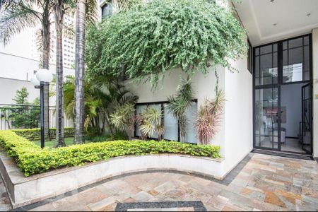 Apartamento para alugar com 57m², 2 quartos e 1 vaga Apartamento para alugar com 57m², 2 quartos e 1 vagaFachada